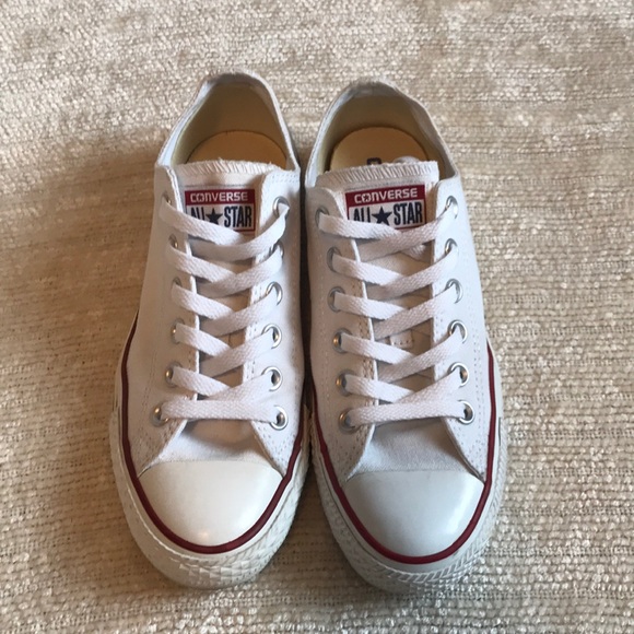 Converse Shoes - Converse sneakers sz 7